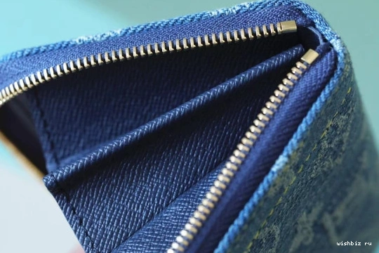 WIS ZIPPY COIN LOUIS PURSE VUITTON 0130